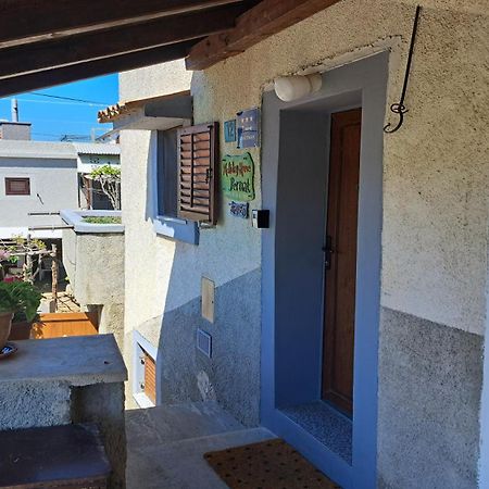 Holiday Home Pernat ภายนอก รูปภาพ